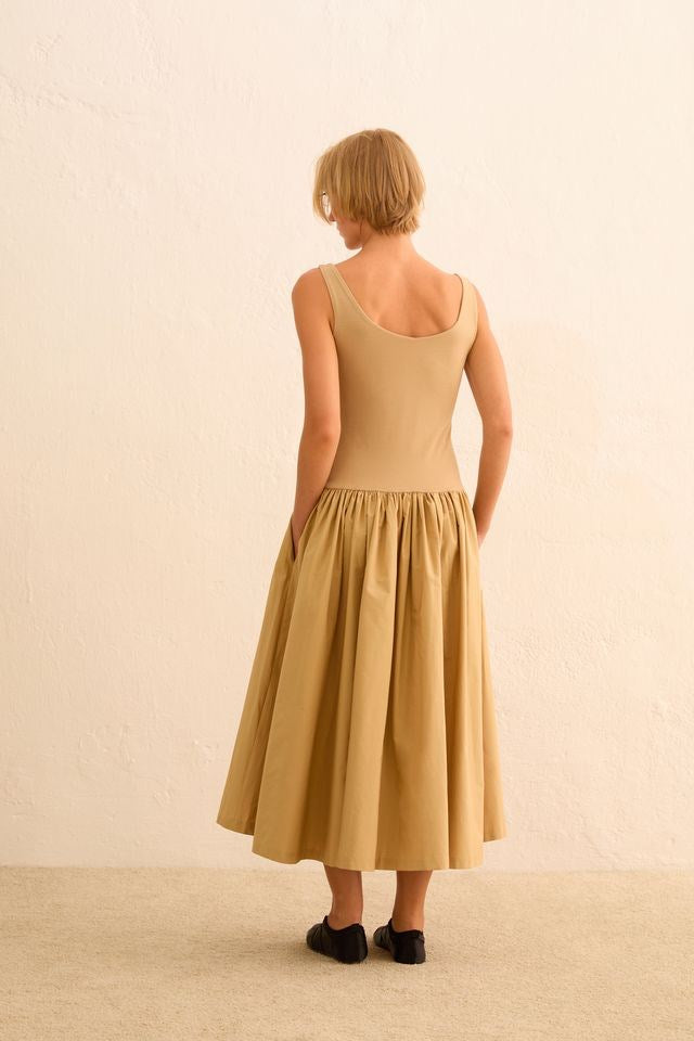 FULL SKIRT DRESS
