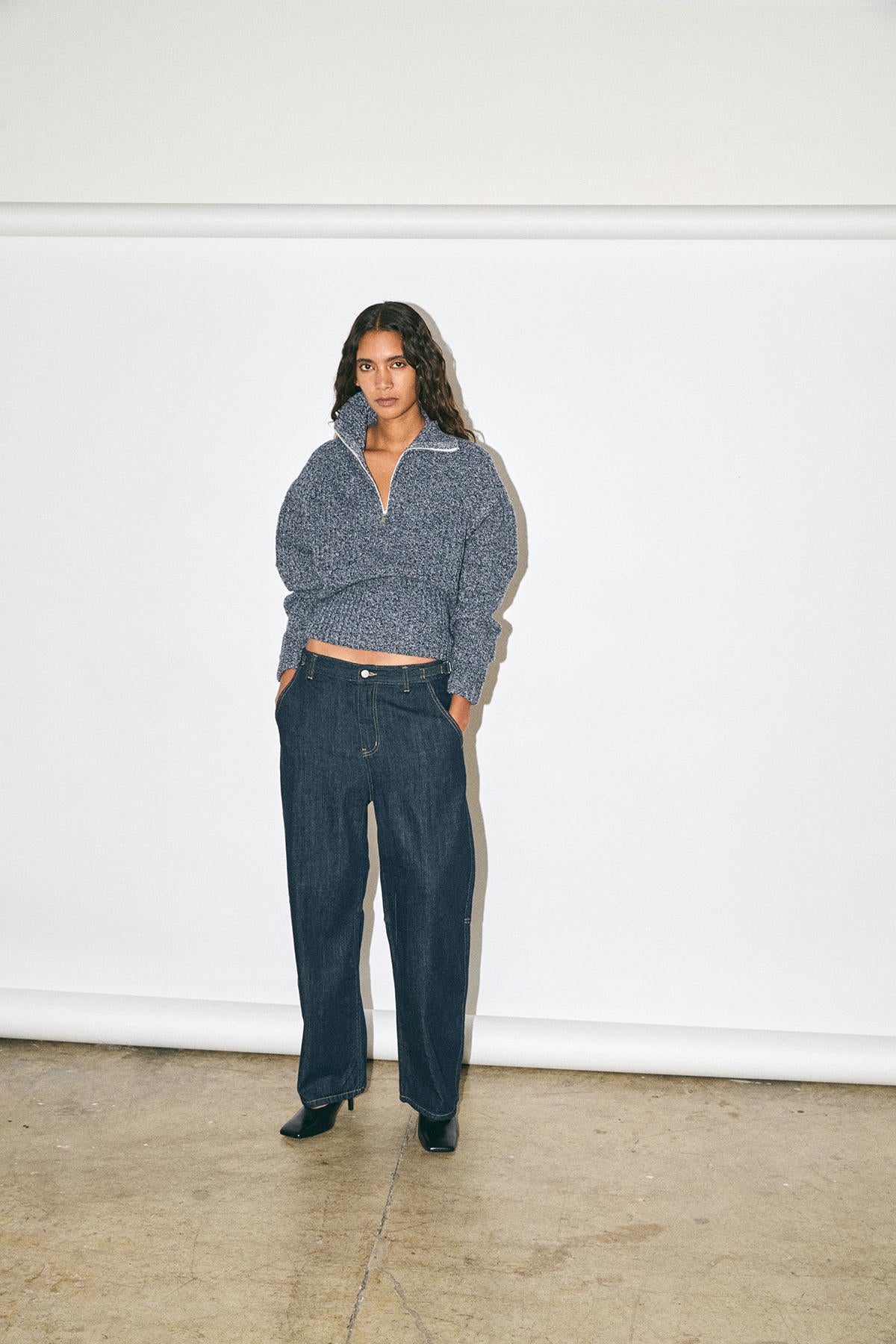 STRAP DENIM PANTS