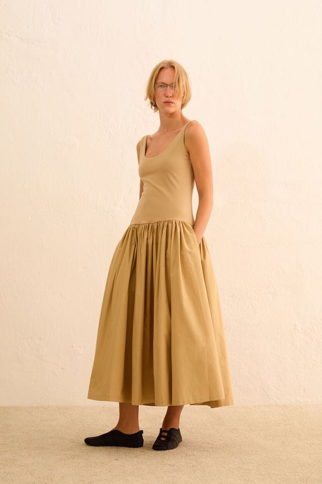 FULL SKIRT DRESS