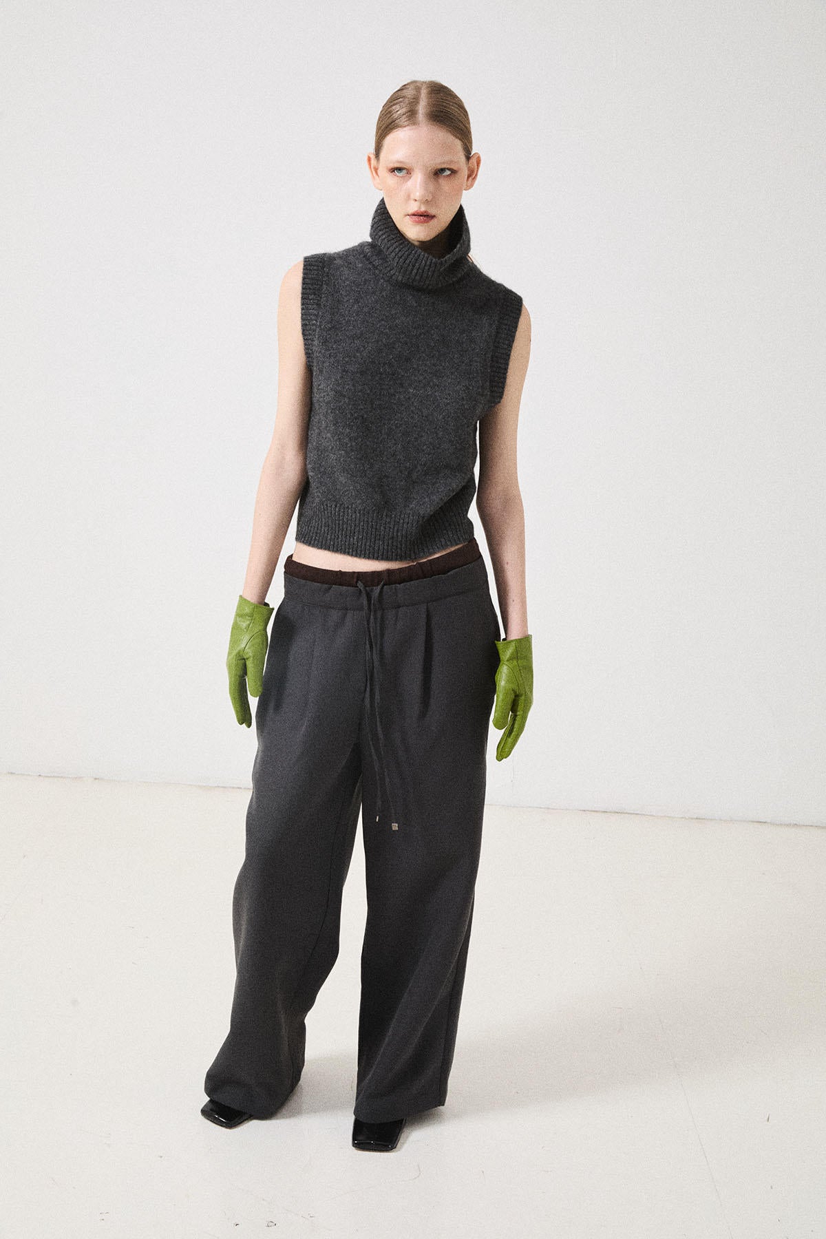 KNIT TURTLE VEST