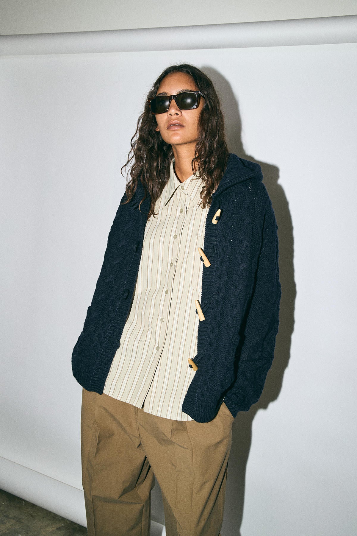 HOODIE CARDIGAN KNIT