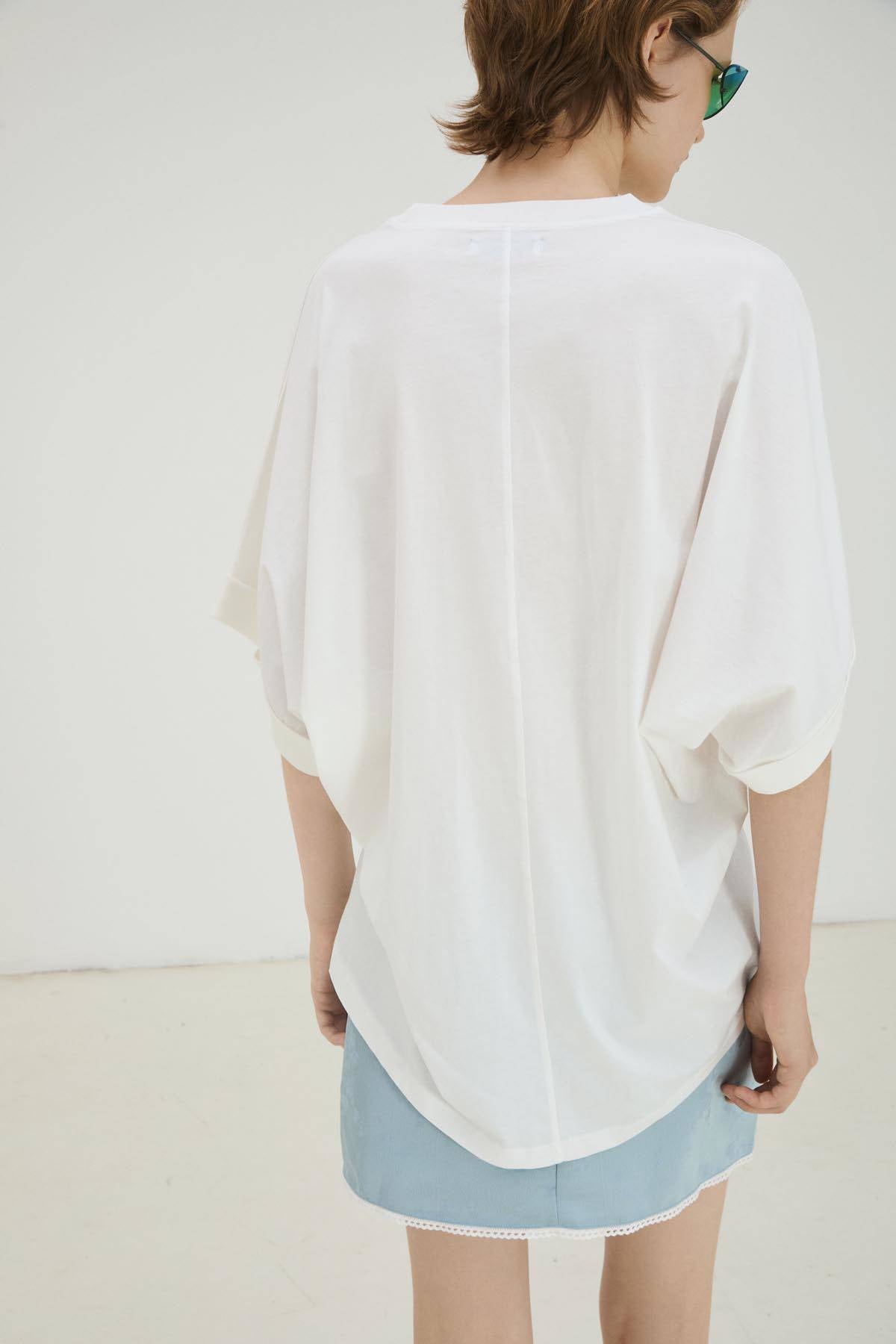 LOOSE TEE